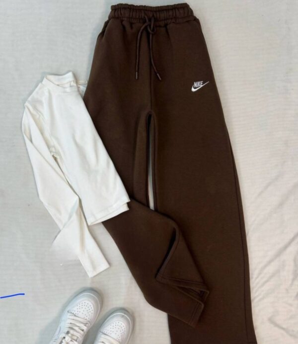 Nike jogging - Image 5